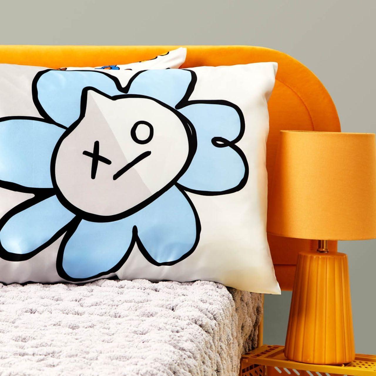 imageKitsch amp Disney Mickey Mouse Satin Pillowcase with Zipper LimitedEdition Better Than Silk Pillowcase Soft Cooling Toddler Bed Time Pillow Case for Hair amp Skin QueenStandard 19x26Bt21 Van