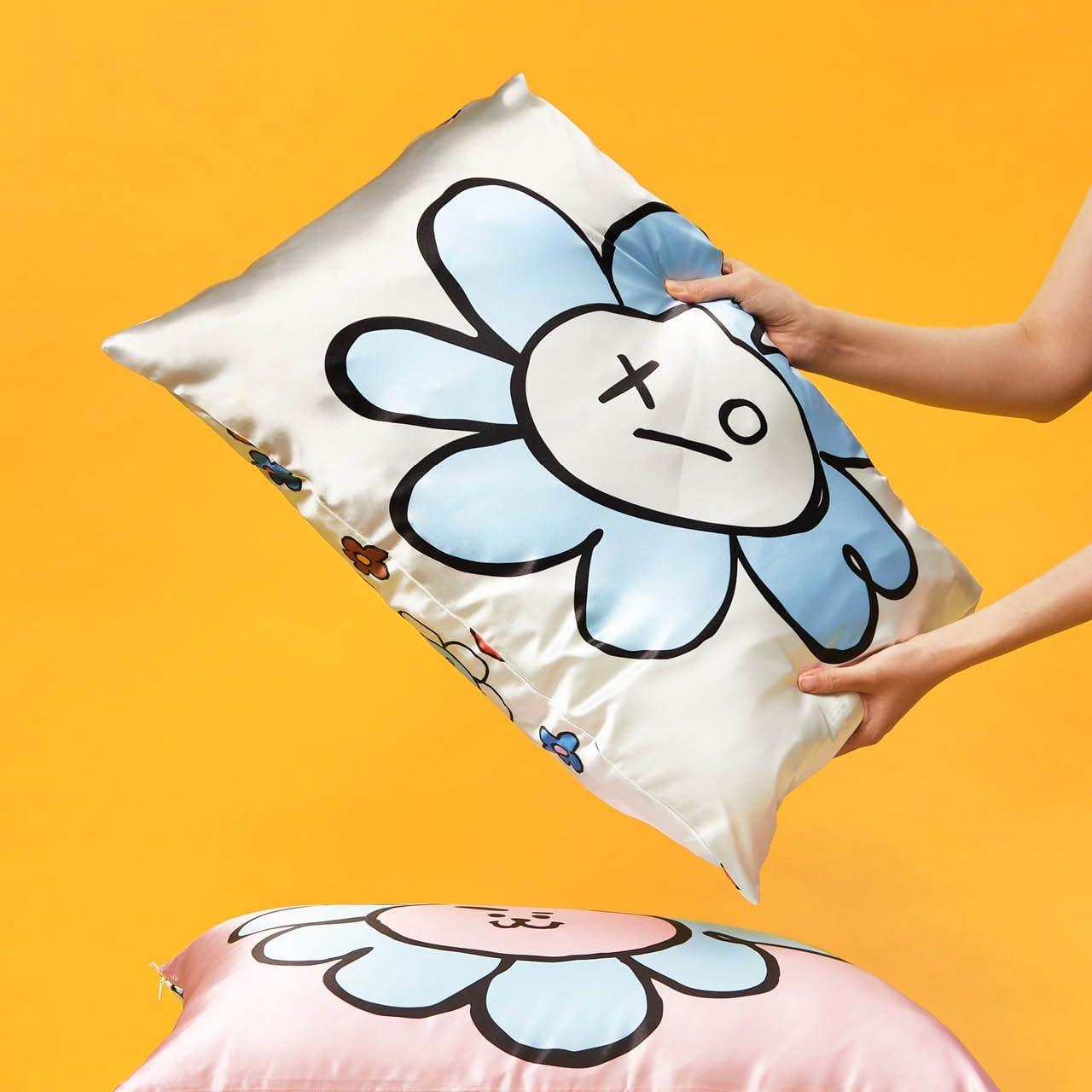 imageKitsch amp Disney Mickey Mouse Satin Pillowcase with Zipper LimitedEdition Better Than Silk Pillowcase Soft Cooling Toddler Bed Time Pillow Case for Hair amp Skin QueenStandard 19x26Bt21 Van